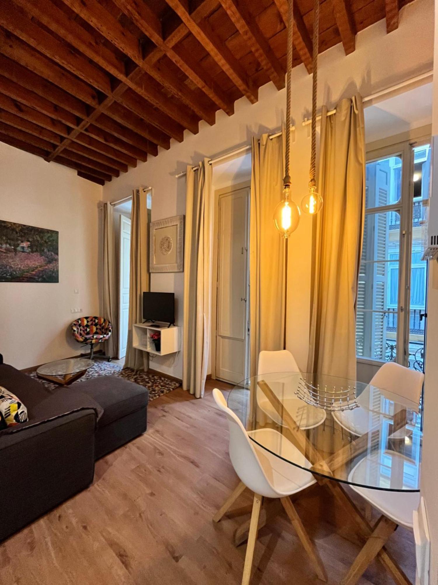 Premium Malaga Center Apartment Bagian luar foto