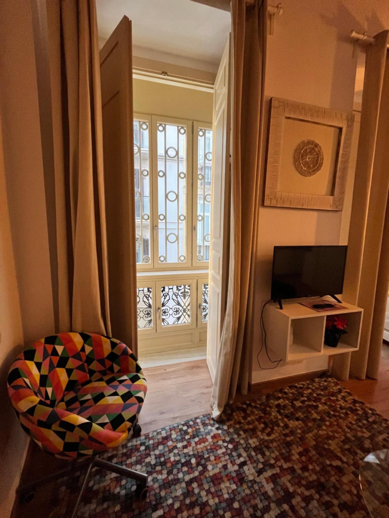 Premium Malaga Center Apartment Bagian luar foto